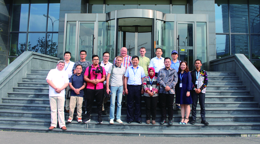 ���ޡ�̫ƽ��㲥ͬ�ˡ�һ��һ��ý�����������stake����